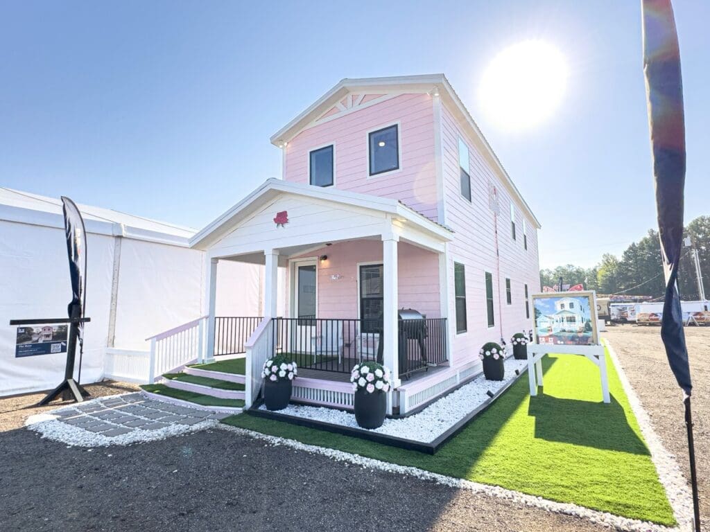 A two story modular cottage home